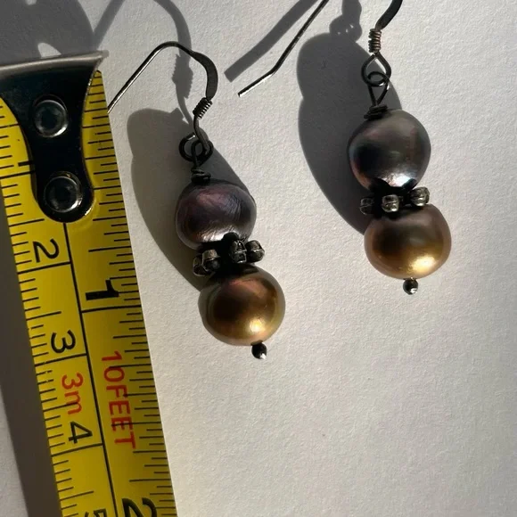 Classic Pearl Drop Earrings in Iridescent Bronze and Gray - Picture 3 of 3